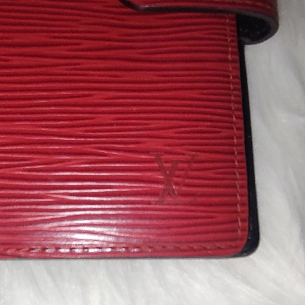 Louis Vuitton epi agenda 1990s EUC - Picture 10 of 10